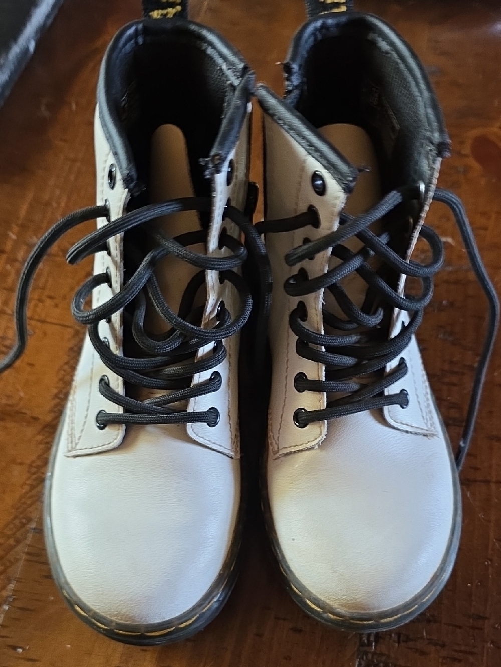 Dr. Martens Kids Cream Lace-Up Boots with Black Laces
